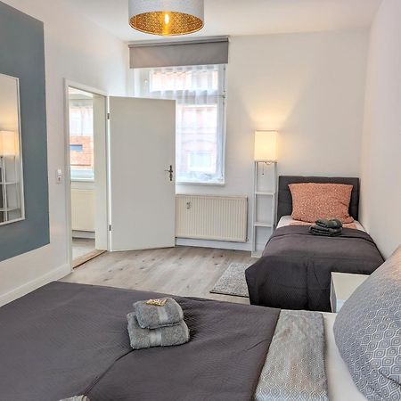 Casa Apartment Modern Vintage Flexibilitaet Pur- Perfektes Apartment Fuer Familien Und Geschaeftsreisende 5 Schlafplaetze, Vollausstattung, Amazon Prime & Parkplatz Inklusive Magdeburk Exteriér fotografie